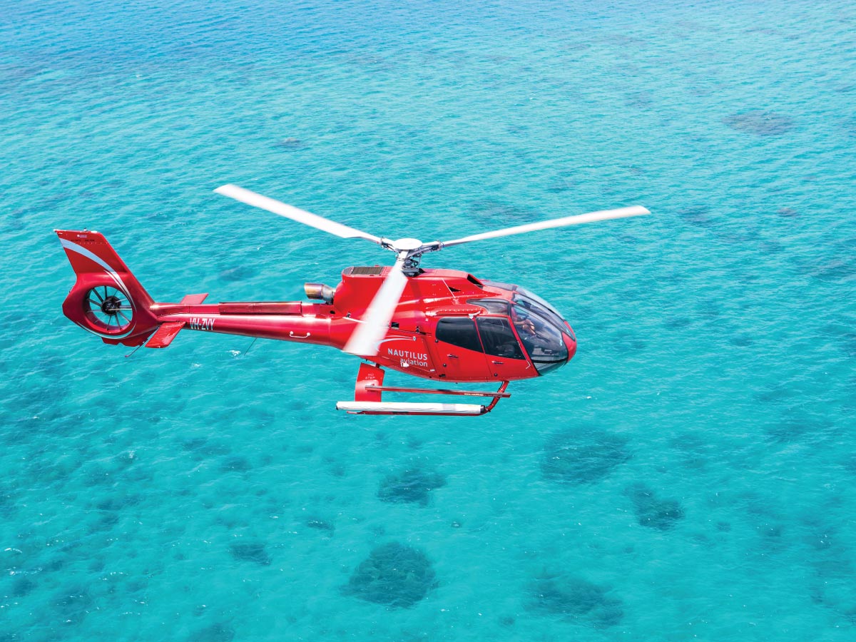 tour great barrier reef cairns helicopter